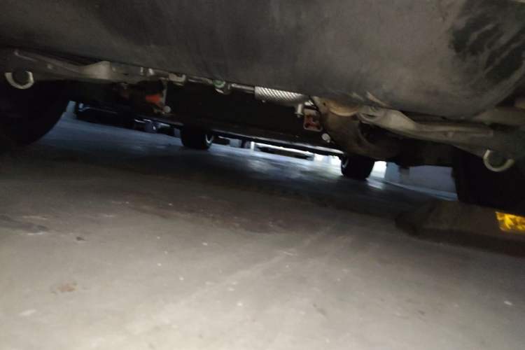 Used Denza N9 2025 Flagship Model Chassis Rear