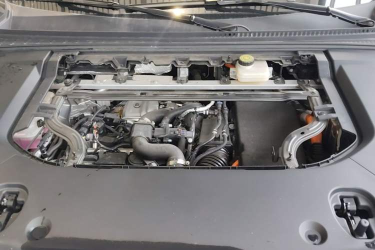 Used Denza N9 2025 Flagship Model Engine Bay