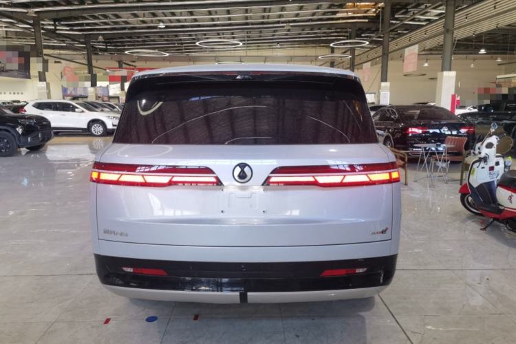 Used Denza N9 2025 Flagship Model Exterior 3
