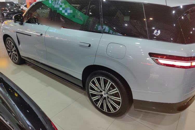 Used Denza N9 2025 Prestige Version Exterior 3