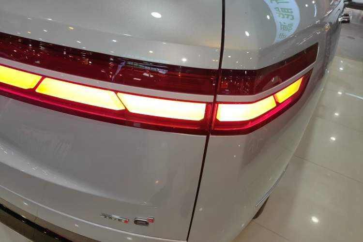 Used Denza N9 2025 Prestige Version Exterior 6