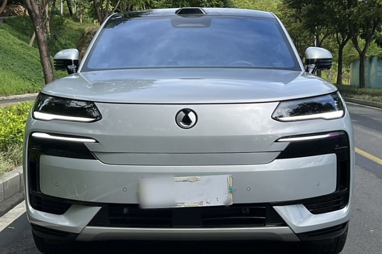 Used Denza N9 2025 Prestige Version Exterior 8