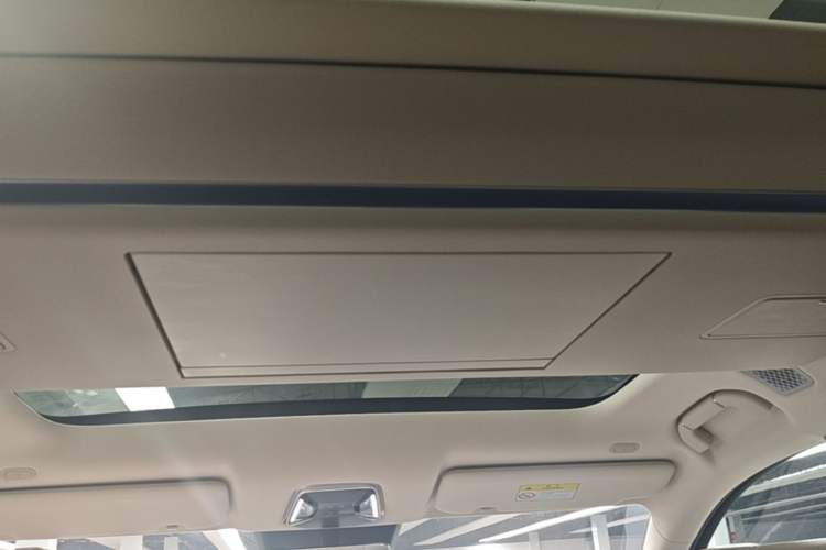 Used Denza N9 2025 Flagship Model Headliner