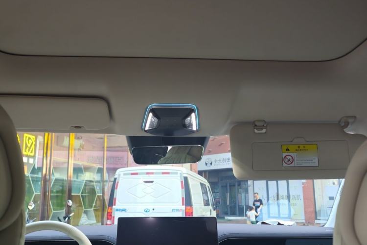 Used Denza N9 2025 Prestige Version Headliner