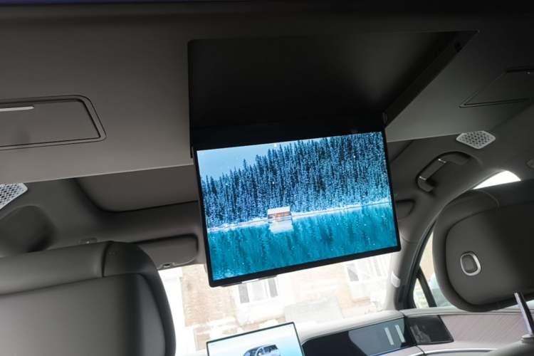 Used Denza N9 2025 Flagship Model Headliner