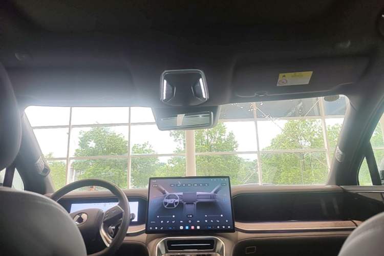 Used Denza N9 2025 Flagship Model Headliner
