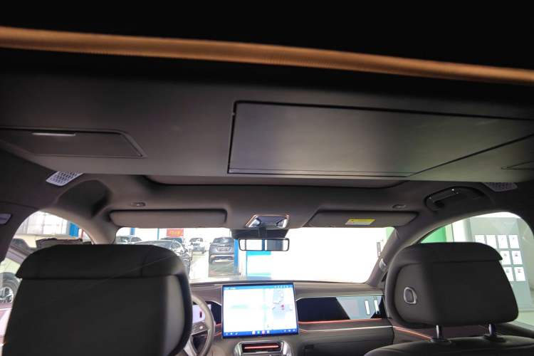 Used Denza N9 2025 Flagship Model Headliner