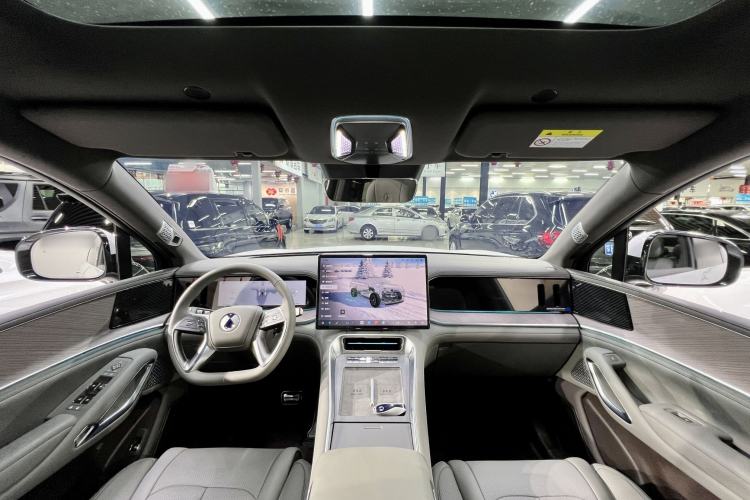 Used Denza N9 2025 Prestige Version Interior 2