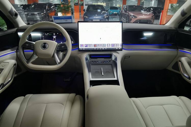Used Denza N9 2025 Prestige Version Interior 2