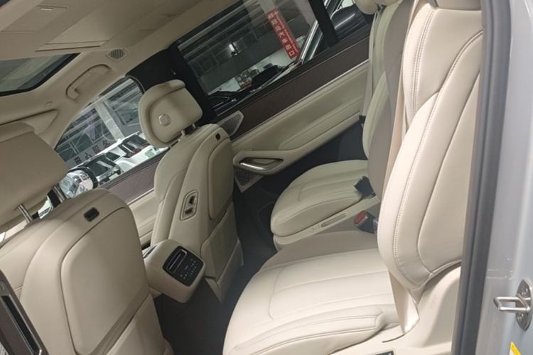 Used Denza N9 2025 Flagship Model Left Rear Seat