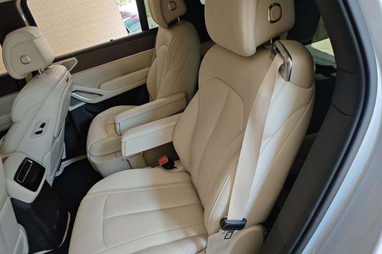 Used Denza N9 2025 Prestige Version Left Rear Seat