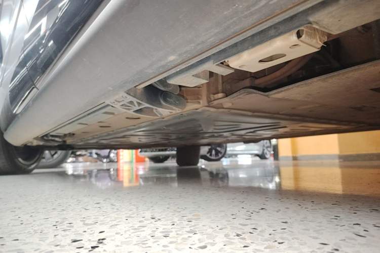 Used Denza N9 2025 Flagship Model Left Side Sill