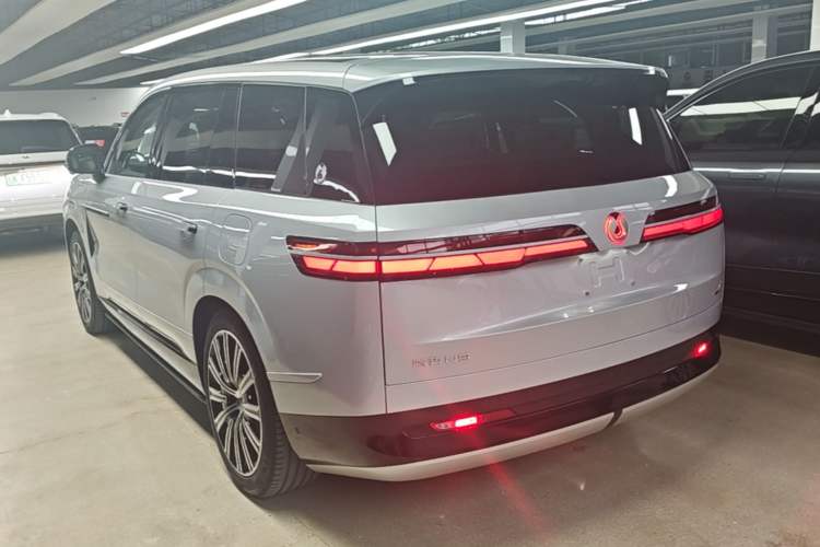 Used Denza N9 2025 Flagship Model Rear Left 45 Deg