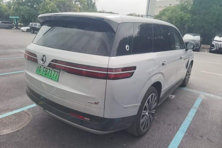 Used Denza N9 2025 Flagship Model Rear Right 45 Deg