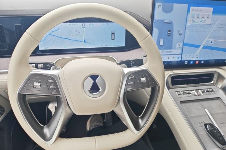 Used Denza N9 2025 Flagship Model Steering Wheel