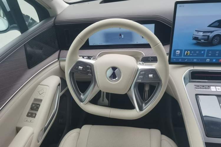 Used Denza N9 2025 Flagship Model Steering Wheel
