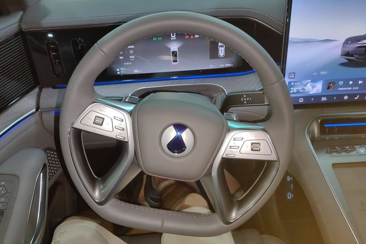 Used Denza N9 2025 Prestige Version Steering Wheel