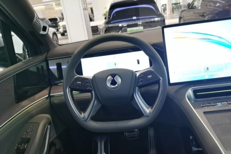 Used Denza N9 2025 Prestige Version Steering Wheel