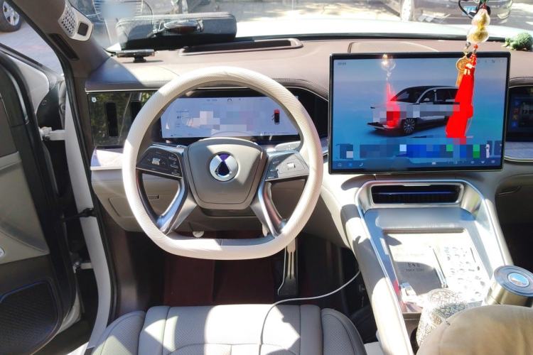 Used Denza N9 2025 Flagship Model Steering Wheel