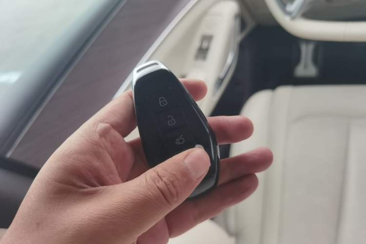 Used Denza N9 2025 Flagship Model Vehicle Key