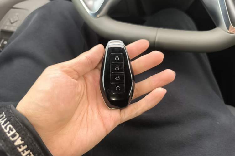 Used Denza N9 2025 Flagship Model Vehicle Key