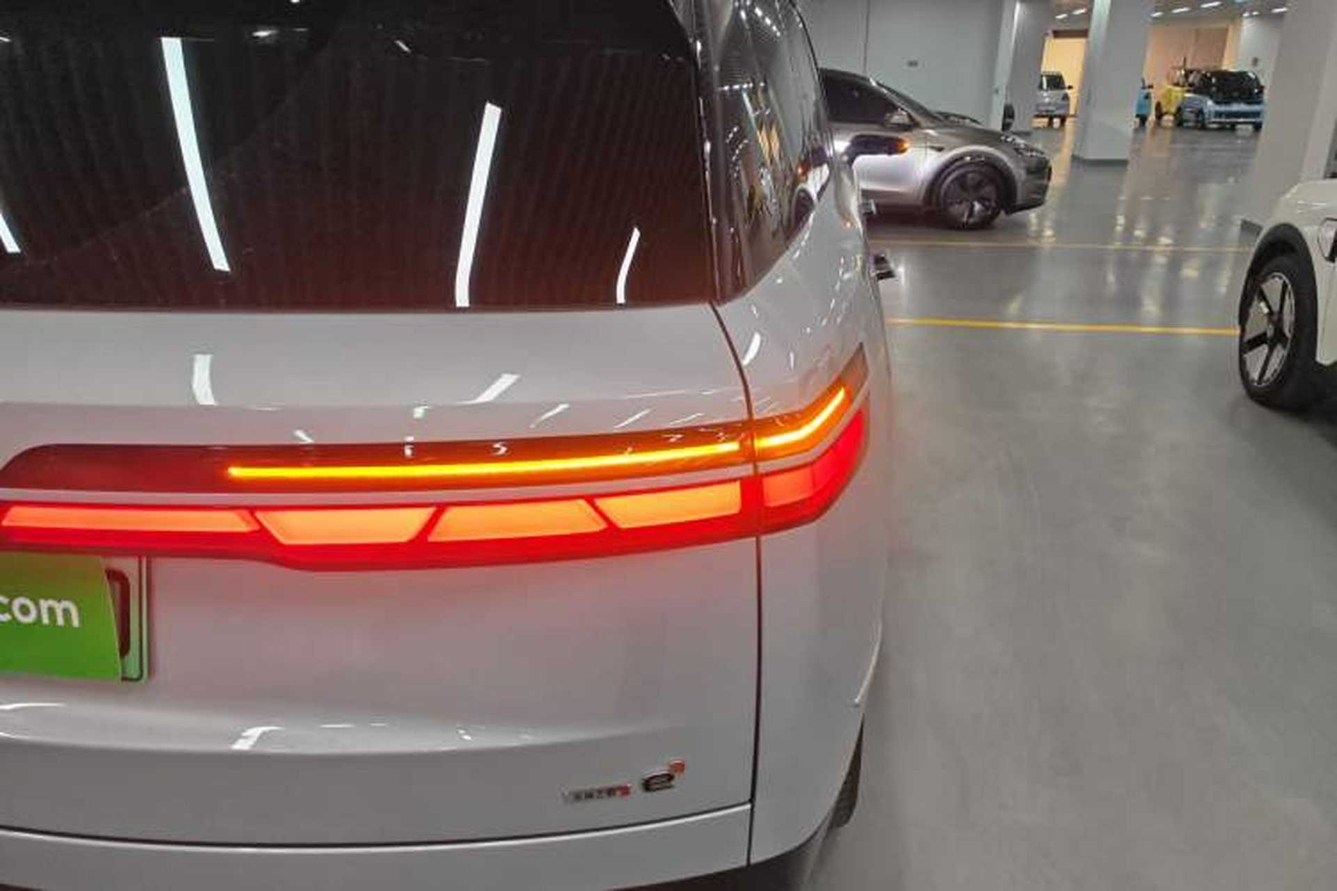 Used Denza N9 2025 Flagship Model Exterior 3