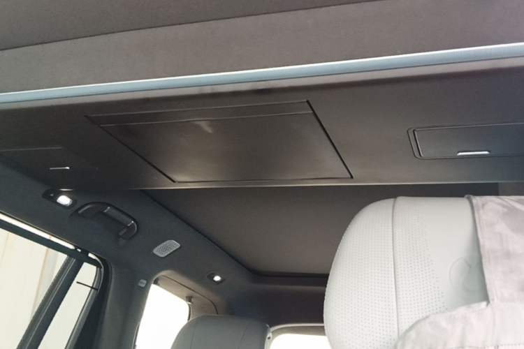 Used Denza N9 2025 Flagship Model Headliner