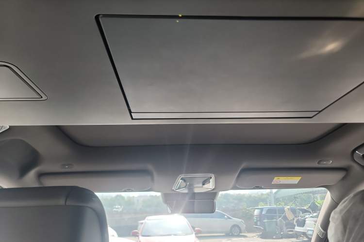 Used Denza N9 2025 Flagship Model Headliner