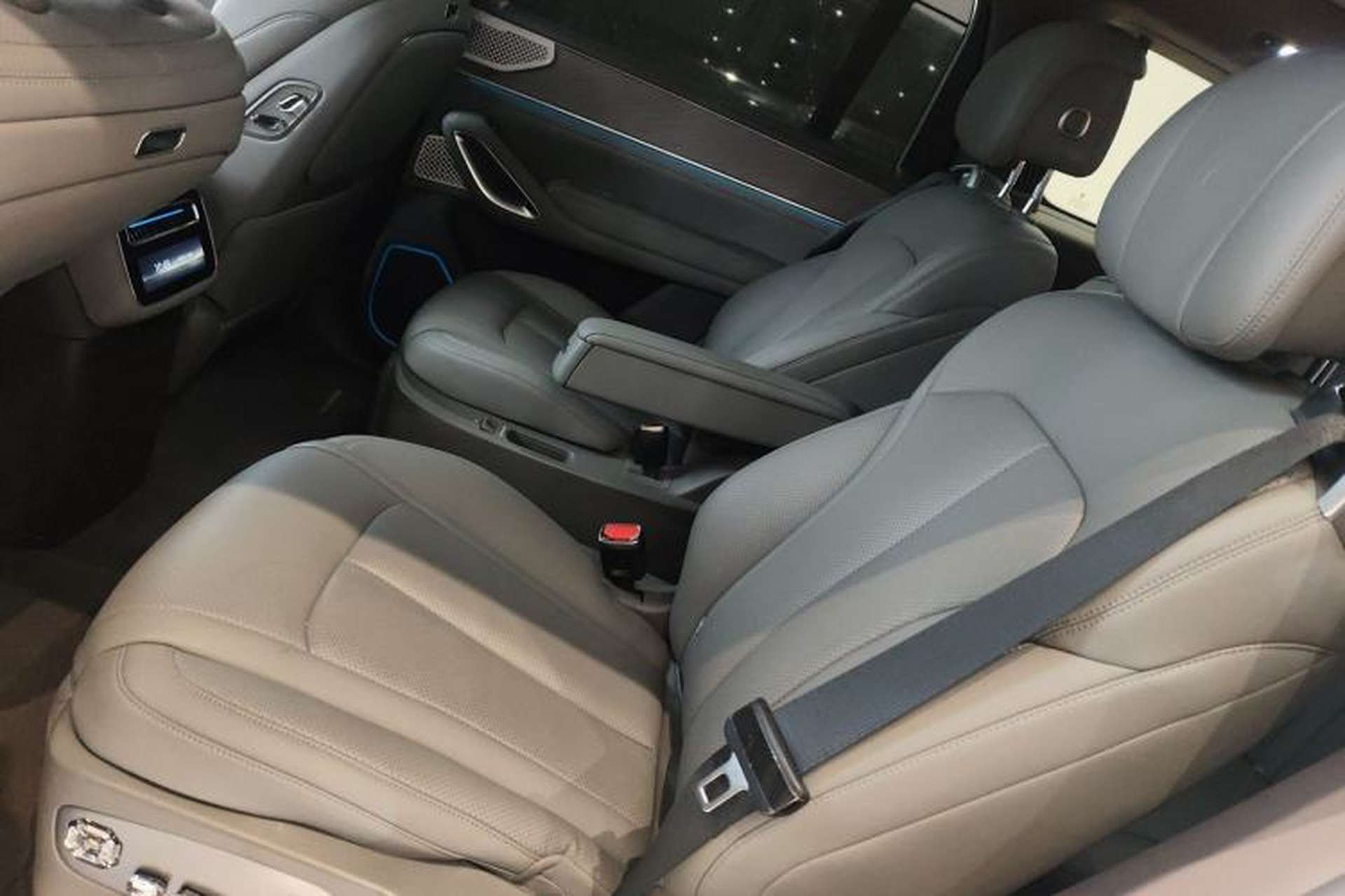 Used Denza N9 2025 Flagship Model Left Rear Seat