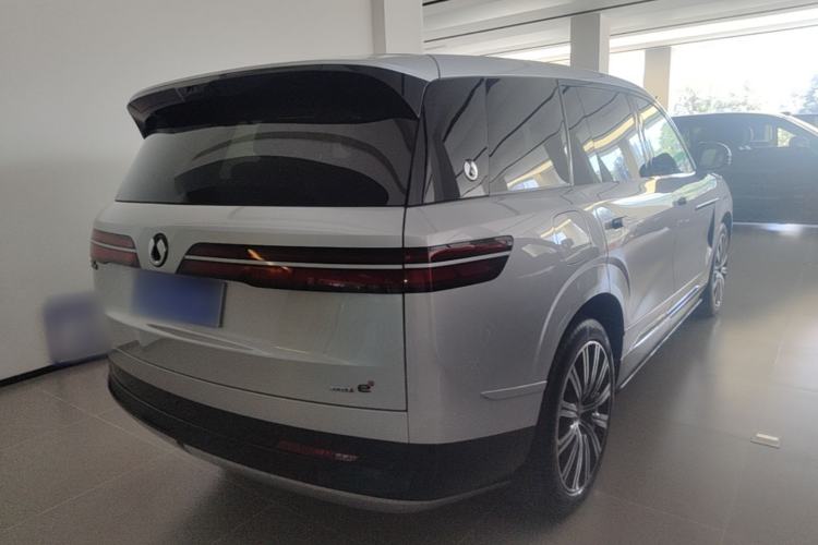 Used Denza N9 2025 Flagship Model Rear Right 45 Deg