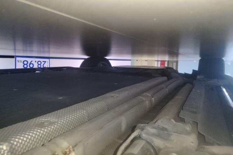 Used Denza N9 2025 Flagship Model Right Side Sill