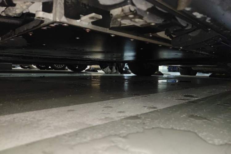 Used Denza N9 2026 Model Flagship Edition Chassis Front Left