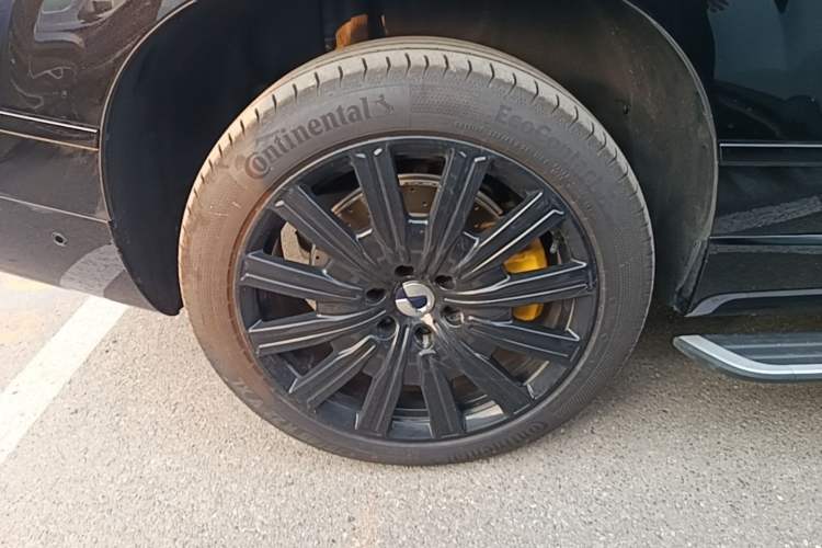 Used Denza N9 2026 Model Flagship Edition Right Rear Wheel Hub