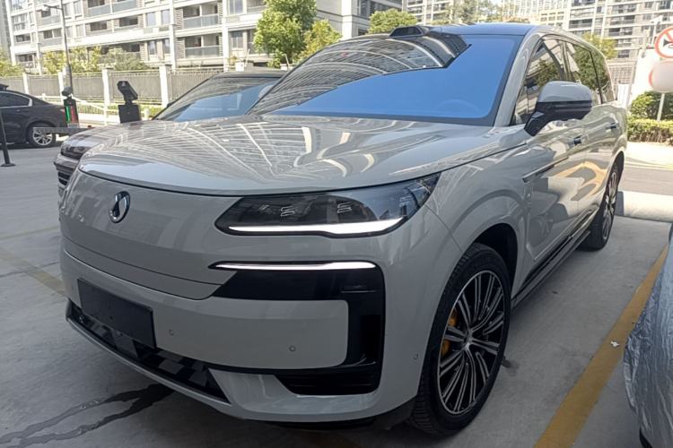 Denza N9 2026 Model Flagship Edition