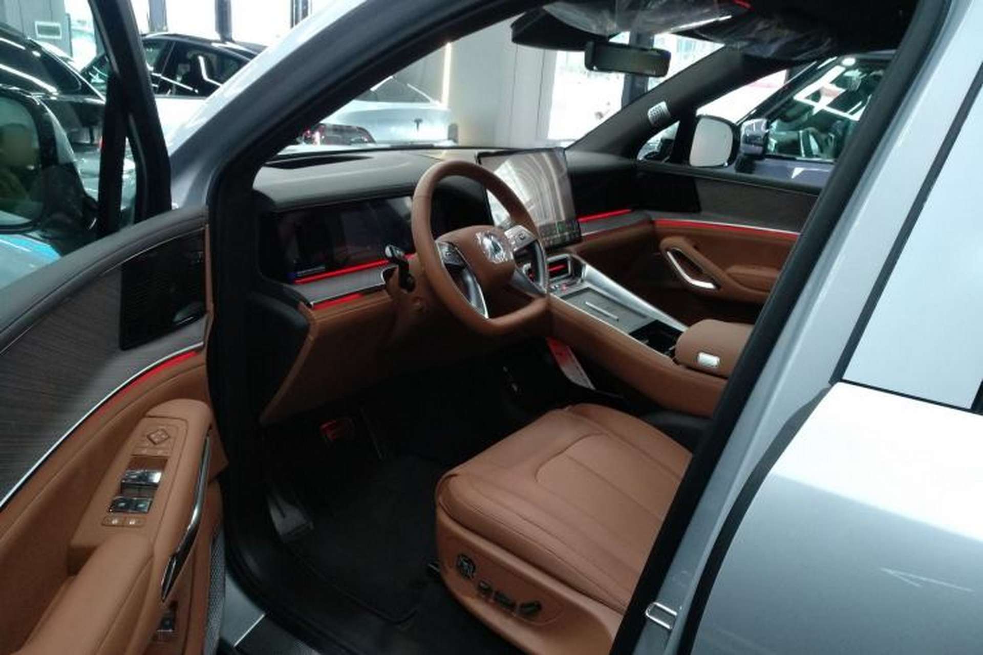 Used Denza N9 2026 Model Zunyue Model Driver Seat