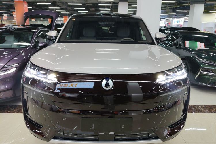 Used Denza N9 2026 Model Flagship Edition Front