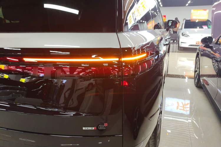 Used Denza N9 2026 Model Flagship Edition Right Rear Taillight