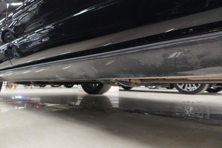 Used Denza N9 2026 Model Flagship Edition Right Side Sill