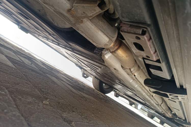 Used Denza N9 2026 Model Flagship Edition Chassis Rear Right