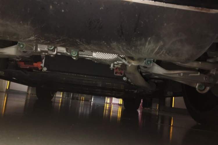 Used Denza N9 2026 Model Flagship Edition Chassis Rear