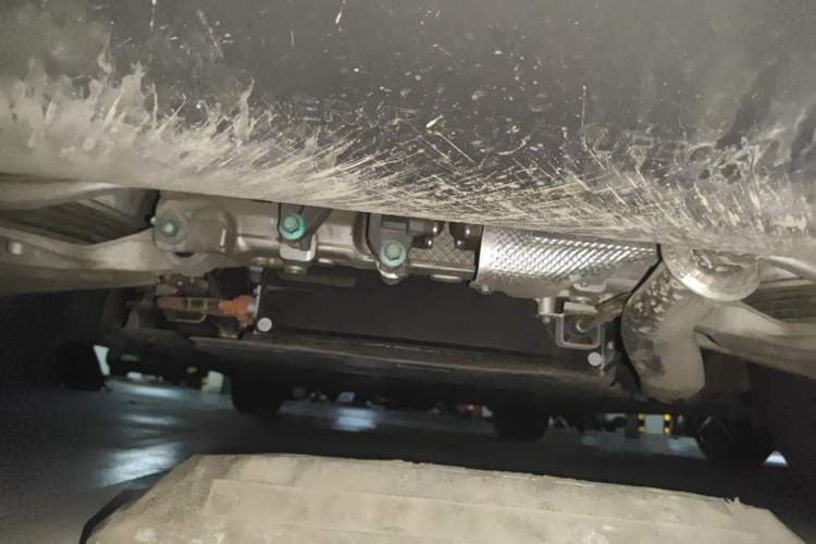 Used Denza N9 2026 Model Zunyue Model Chassis Rear