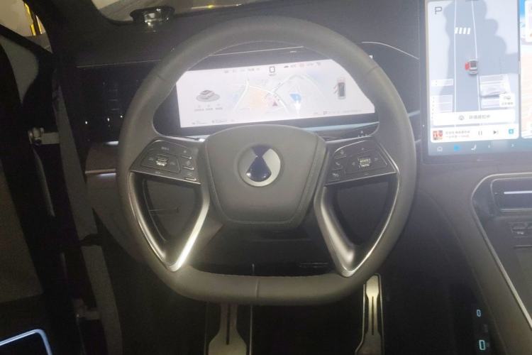 Used Denza N9 2026 Model Flagship Edition Steering Wheel