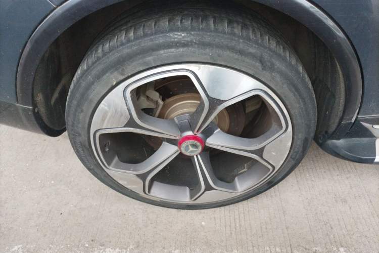 Used Denza X 2020 PHEV Flagship Edition Right Rear Wheel Hub
