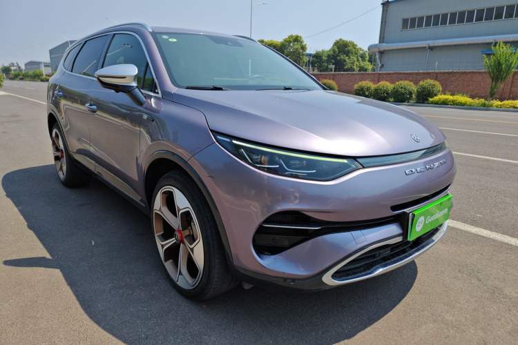 Used Denza X 2020 PHEV Flagship Edition Front Right 45 Deg