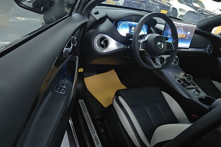 Used Denza X 2020 PHEV Sport Edition Driver Seat