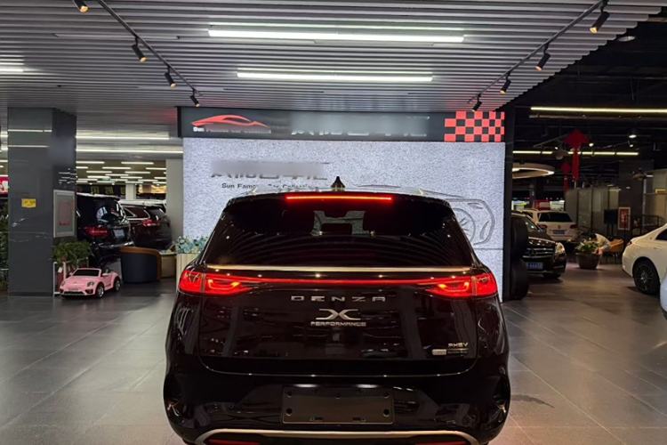 Used Denza X 2020 PHEV Flagship Edition Exterior 3