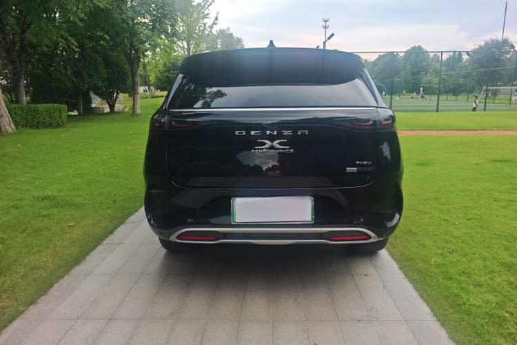 Used Denza X 2020 PHEV Classic Edition Exterior 4