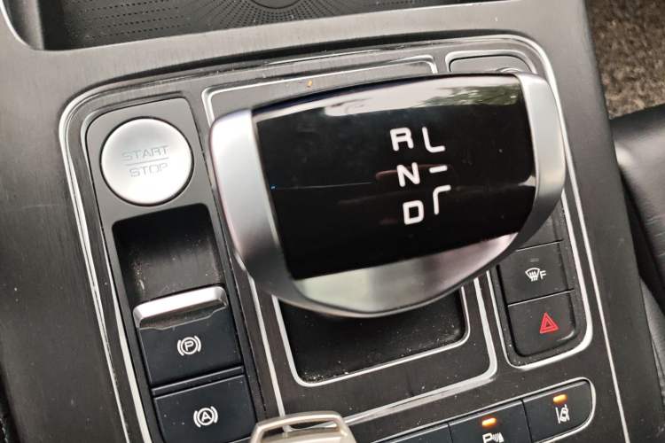 Used Denza X 2020 PHEV Flagship Edition Gear Lever