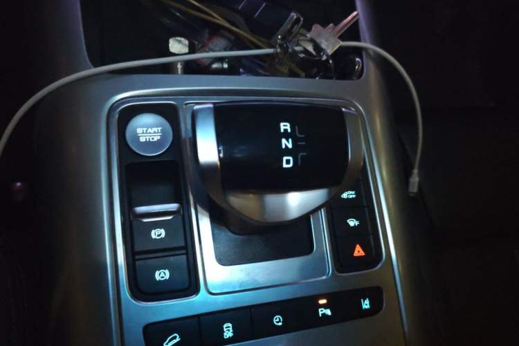 Used Denza X 2020 PHEV Flagship Edition Gear Lever
