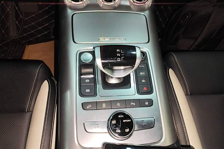 Used Denza X 2020 PHEV Sport Edition Gear Lever